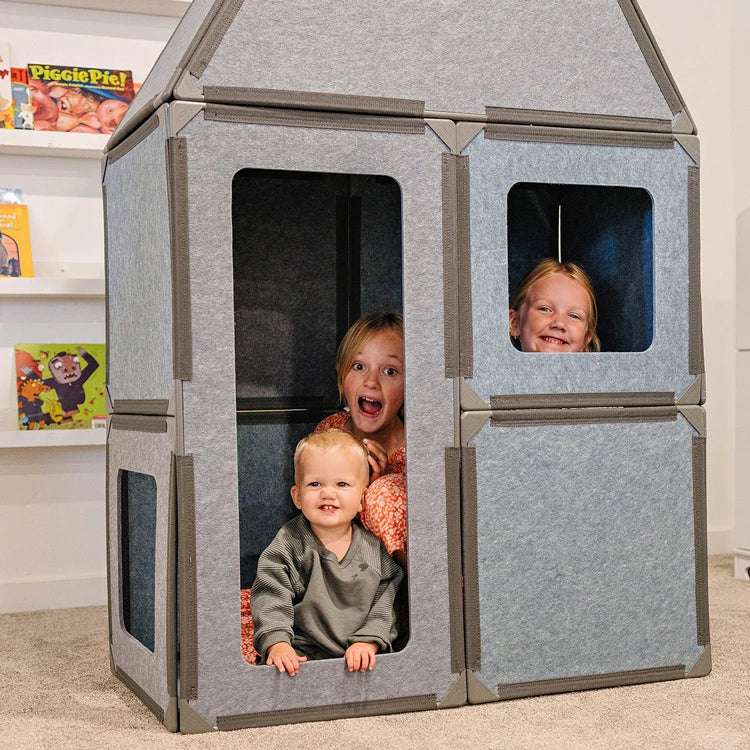 Windows and doors shift Superspace from structure to story. Suddenly it’s not just a box, it’s a bakery with a front window. A command center. A fairy’s house.This pack invites kids to imagine who’s coming in, what’s going on inside, and why it matters. It gives them control over the narrative, making play richer and more personal.