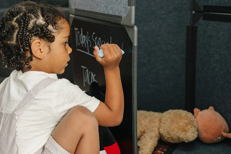 The Family Pack is more than giant magnetic tiles; it's a complete learning ecosystem for children with the whiteboards / blackboards attachment pack.