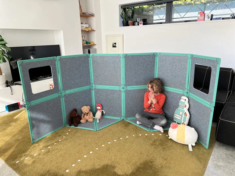 The Little Set is an entry point into the world of Superspace where open-ended play supports right-brain growth, collaboration, and creativity. It’s a screen-free zone where imagination takes center stage, every day.